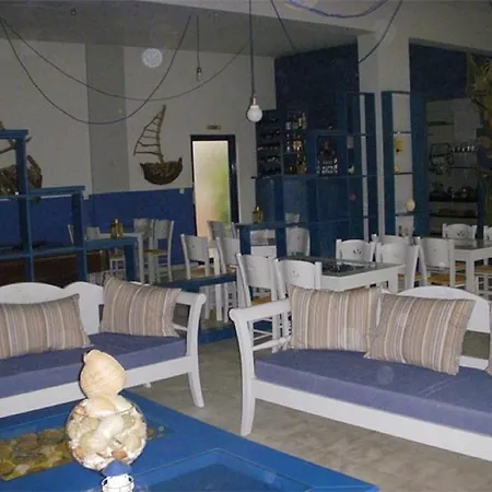 Argo & 3* Agioi Apostoloi (Evia)