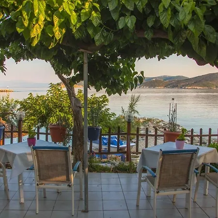 Otel Argo & Agioi Apostoloi (Evia)